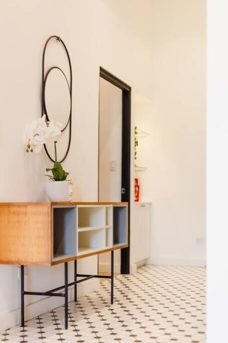 Casa Lefevre 2c - Moderno Apartamento Con Balcon En Plaza Catedral Panama (ville)